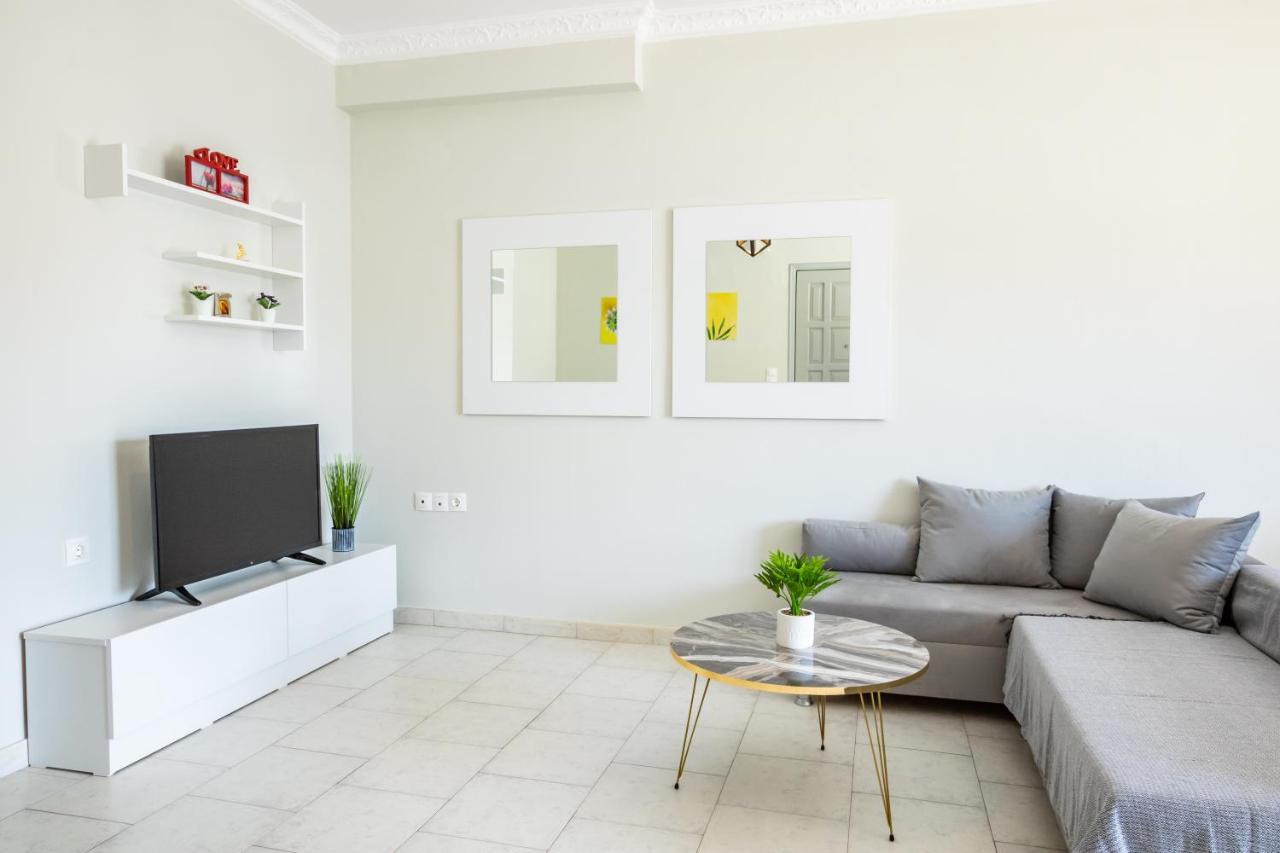 Lilis Apartment 3 Karpatos Zewnętrze zdjęcie